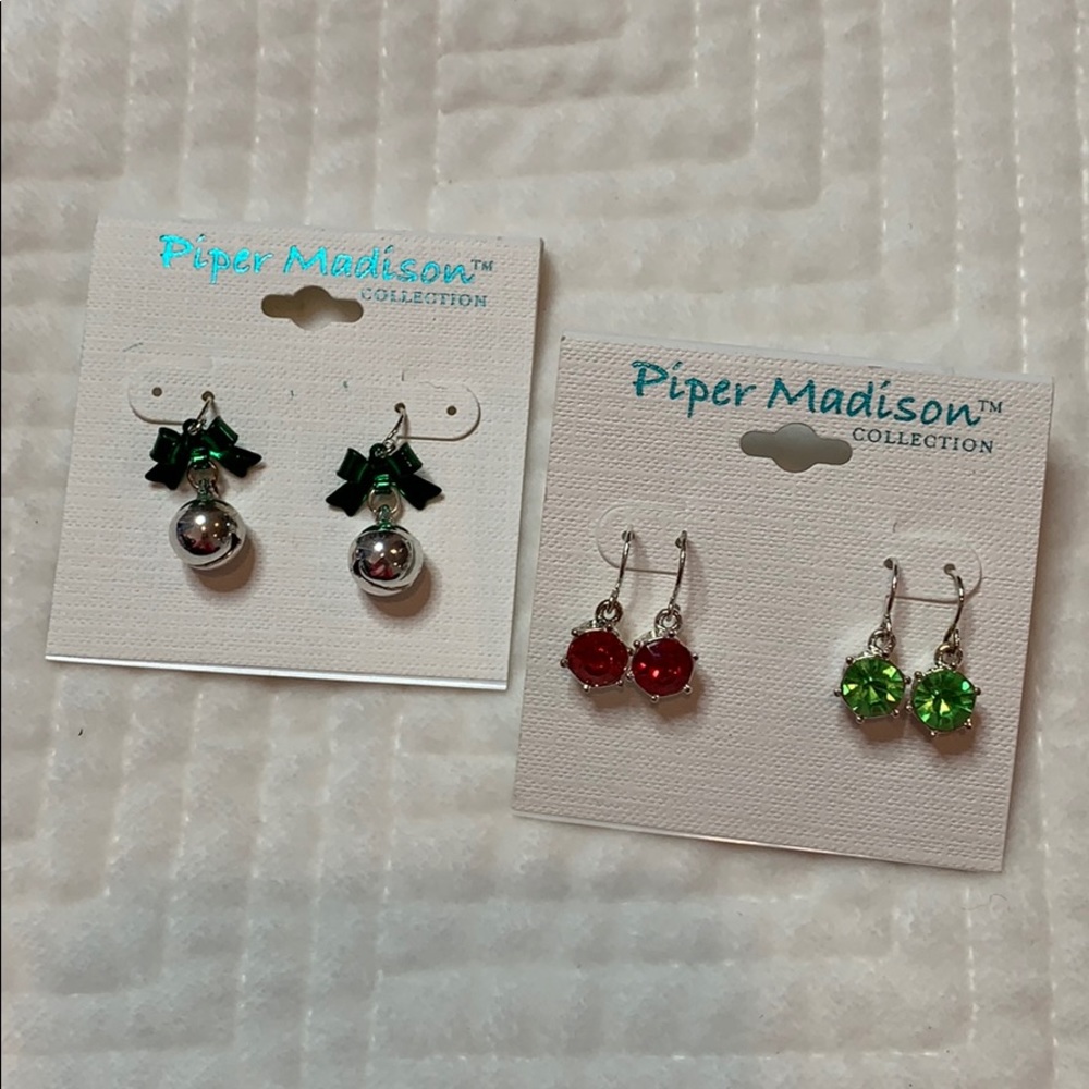 🎁 Piper Madison Christmas Holiday Earrings